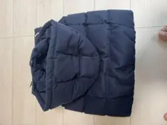 ネイビー フード付きダウンベスト　GU