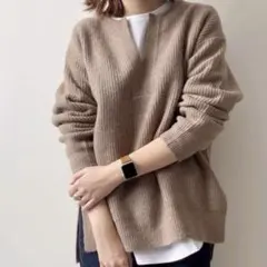 GU リブ編みブラウンVネックセーター 長袖ニット　長袖セーター　Sサイズ