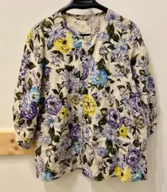 45R フラワープリントのリネンブラウス