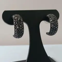 556/美品 SWAROVSKI スワロフスキー フープピアス ブラック系