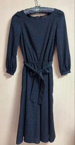 美品　オールインワン　ダークブルー花柄