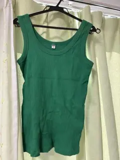 UNIQLO リブタンクトップ グリーン