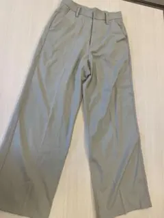 グレイル スラックス