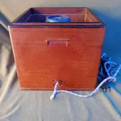 時代もの 角火鉢 瓶掛 木製 火鉢 電気ヒーター付 茶道具 暖房器具 通電確認済のサムネイル