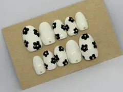 ネイルチップ 【モノクロフラワーネイル】