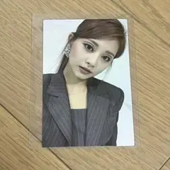 TWICE ツウィ Eyes wide open トレカ