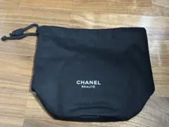 CHANEL BEAUTE ブラックポーチ　巾着
