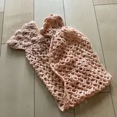 ピンクの編み物スヌード