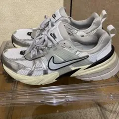 Nike v2k run 28.5cm