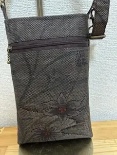 正絹大島紬スマホポーチ・サコッシュ - メルカリ