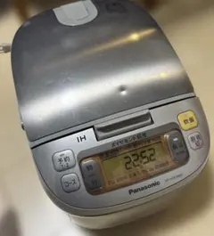 ジャンク品】パナソニック IH炊飯器 5.5合 SR-HVD1000 2021 - メルカリ