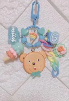 じゃらじゃらキーホルダー　くま　ビスケット