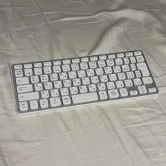 ワイヤレスキーボード ホワイト Bluetooth