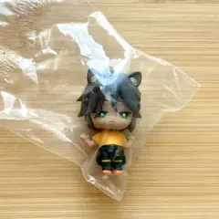 【新品未開封】レオナ　ミニフィギュア　ケーブルホルダー　ツイステ
