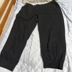 ユニクロイージーカーゴパンツ(ブラック)