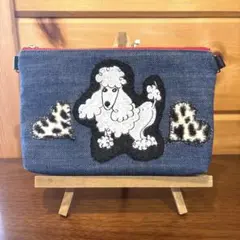 ロラライハリス　プードル刺繍 デニムトート ハンドメイド 一点物 チャーム付き ハンドメイド ポーチ デニム プードル 刺繍 ロラライハリス - メルカリ