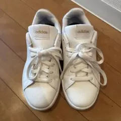 白スニーカー スニーカー