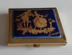 Limouge (リモージュ)の小型ルースパウダーケース・ミラー付き