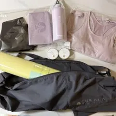 SUKALA タンクトップMサイズ 薄ピンク レギンスSサイズ黒