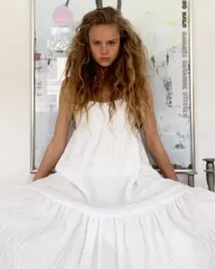 新品☆ZARA ザラ フリル付きロングワンピース white