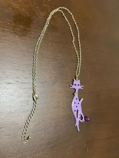 紫色 猫デザイン ネックレス
