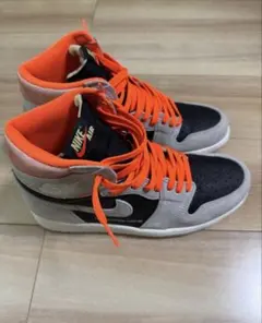 NIKE Air Jordan 1 High OG Hyper Crimson