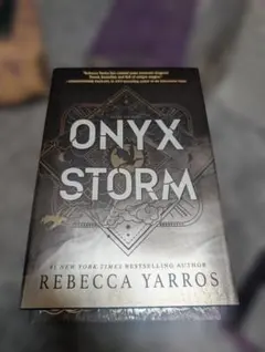 ONYX STORM REBECCA YARROS
