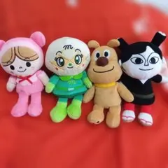 美品♡アンパンマンキャラクター ぬいぐるみ4体セット