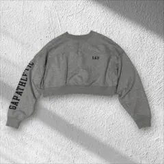 ギャップ GAP クロップド丈 スウェット アームロゴ グレー XS