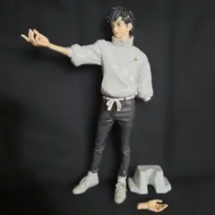 呪術廻戦 乙骨憂太 フィギュアです。手がとれてるのでジャンク品です。