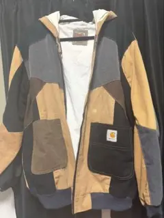 Carhartt クレイジーパターン フーデッドジャケット - メルカリ