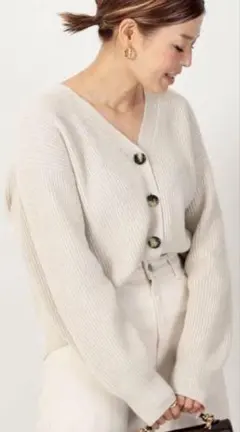 deuxieme classe Cropped Vネック カーディガン