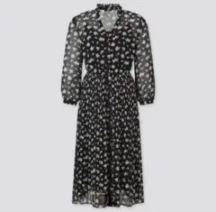 UNIQLO 黒　ワンピース　花柄