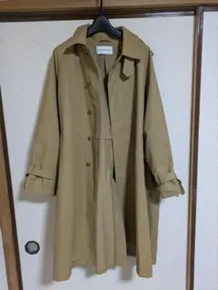 GU and beautiful people ベージュ トレンチコート