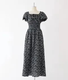 NICE CLAUP シャーリングパフスリーブワンピース