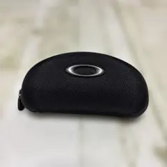 Oakley サングラスケース 黒