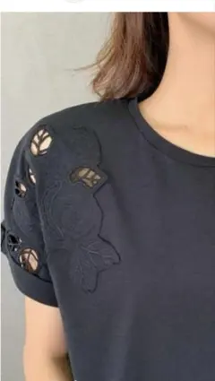 birthdaybash フラワーエンブロダイリーカット　カットソー　Tシャツのサムネイル