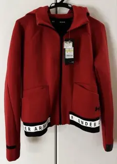 タグ付き未使用品Under Armour フード付きパーカー MD レッド