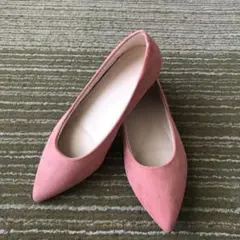新品未使用　ユニクロパンプス22.5㎝サーモンピンクバックスキン系