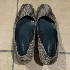 パンプスのサムネイル