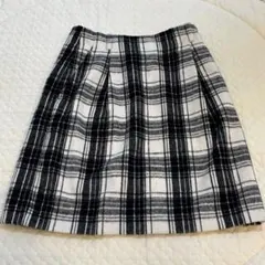 ローリーズファーム　チェックスカート