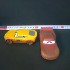大きめサイズ　カーズ　どろんこレーサー　マックイーン　ラミレス　ミニカー　2台