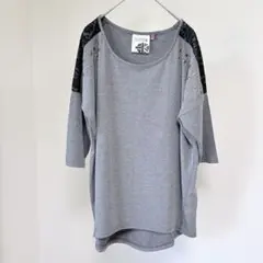 美品 しまむら エイチケイワークスロンドン レース切替 半袖 Tシャツ グレーのサムネイル