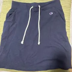 Champion ネイビー タイトスカートのサムネイル