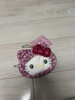 ハローキティ ギャルネコシリーズ ヒョウ柄ポーチ