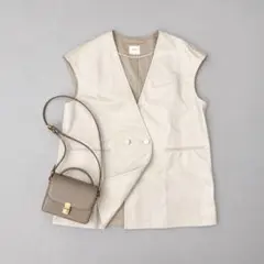 未使用近 トーナル リネンコットンノーカラーブルゾン - メルカリ