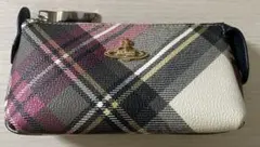 Vivienne Westwoodポーチ