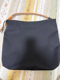 値下げ⭐︎ANVOCOEUR トートバッグ ブラック 編み込みハンドルのサムネイル