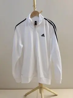☆未着用！adidas ジャンパー XL☆のサムネイル