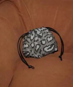 ADAM ET ROPE' [サステナブル] スパンコールミニ巾着